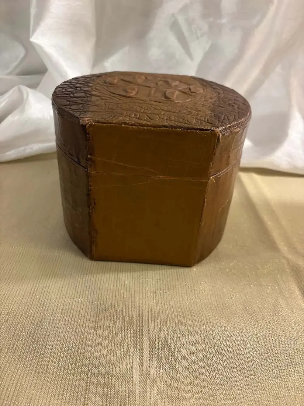 Unknown vintage octagonal